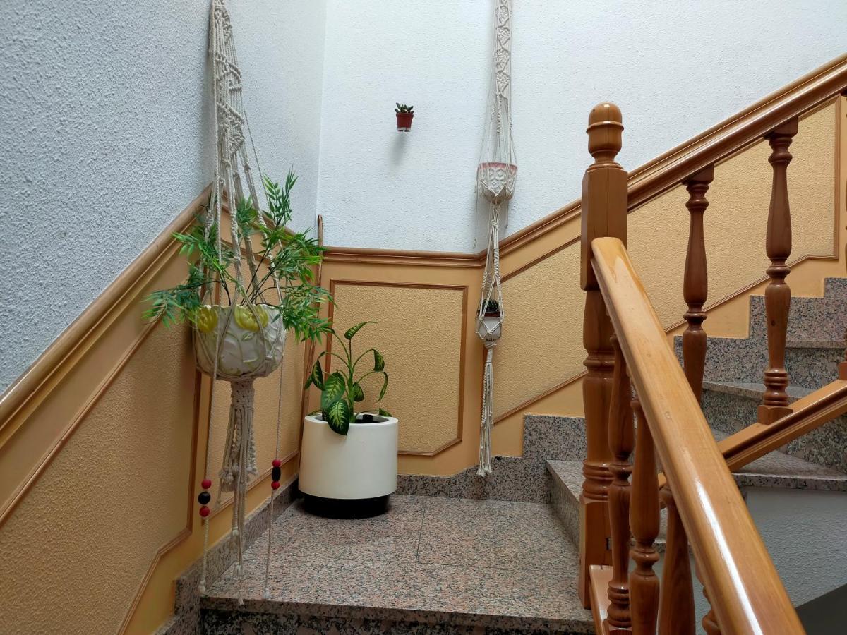 Apartamento En El Casco Antiguo De Ponferrada Exteriör bild