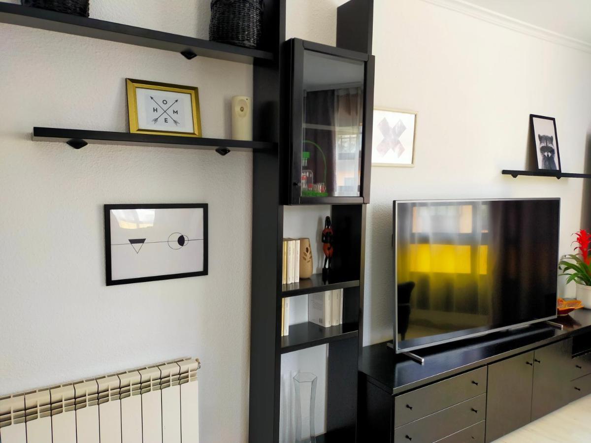 Apartamento En El Casco Antiguo De Ponferrada Exteriör bild